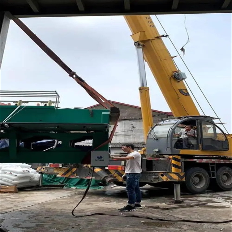 兰洋镇大吨位吊车租赁应急保障方案|化解突发吊装需求难题